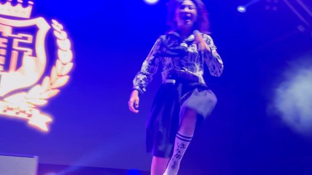 ATARASHII GAKKO! NAINAINAI [fragments] (World Tour 2024 Barcelona) barrier center 4K focus on OTA D смотреть онлайн