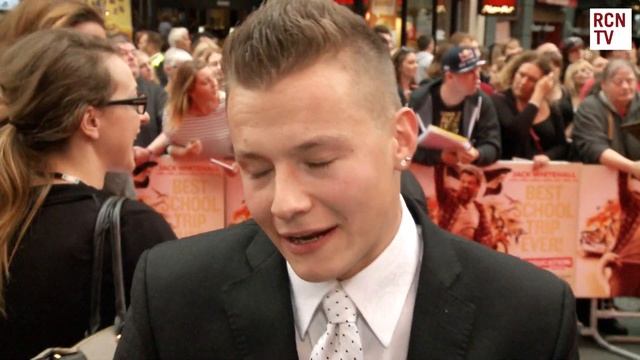 The Bad Education Movie Premiere Class K Interview смотреть онлайн