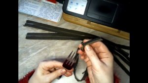 Ставим бегунок на молнию с помощью вилки