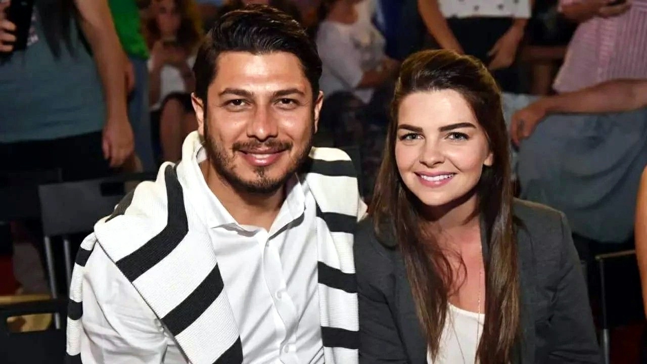 История любви звезды сериала "Великолепный век" Пелин Карахан смотреть онлайн