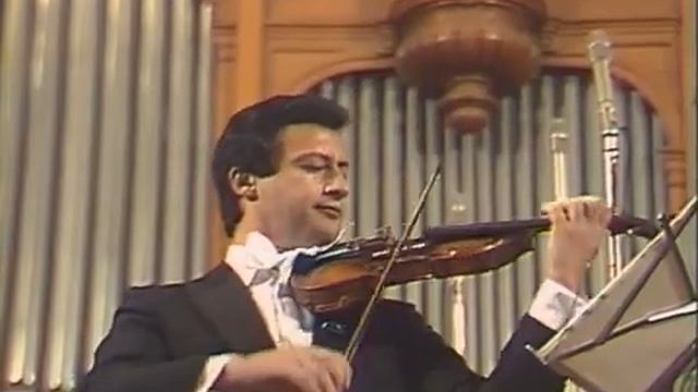 Антонио Вивальди «Весна» • «Виртуозы Москвы» Владимир Спиваков смотреть онлайн