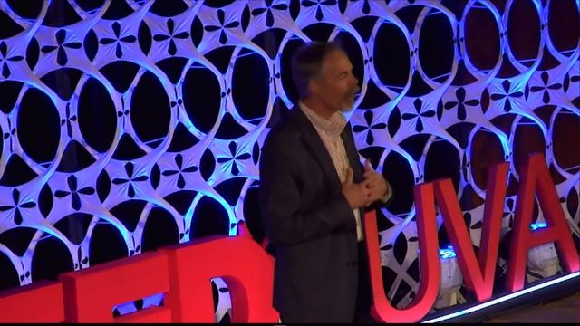Designing the human-centered university | Dana Elzey | TEDxUVA смотреть онлайн