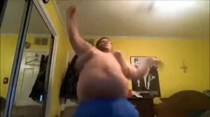 Жирный танцует skrillex