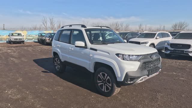 ЛУЧШАЯ МАШИНА В МИРЕ! ПОТОМУ ЧТО НАША МАШИНА! Пересел с тундры на новую LADA NIVA TRAVEL 2025 LUXE смотреть онлайн