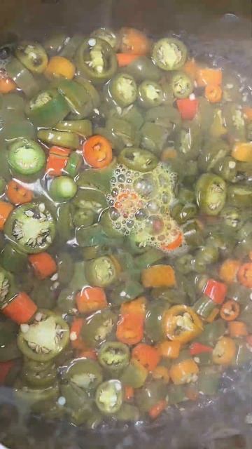 Pickled Hot Peppers-This Hot Pepper Pickle Is Ready In 1 Day -Turshi Felfel смотреть онлайн
