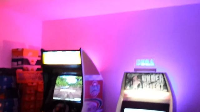 Démarrage bornes Sega смотреть онлайн