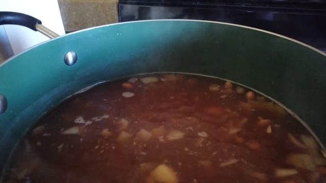 White Girl cooks Jamaican Rice and Peas and Brown Stew Chicken For the First Time 😬 Did she Fail ⁉️ смотреть онлайн