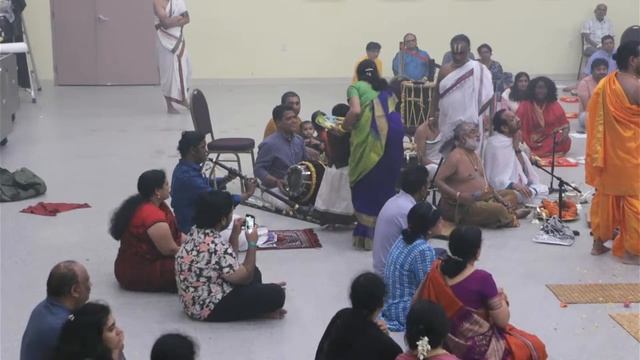 Sri Chakra Navavarana Pooja (Continued) смотреть онлайн
