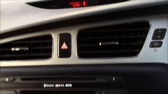 Wessex Garages | Kia Ceed 2 | Penarth Road Cardiff | RV14WPD смотреть онлайн