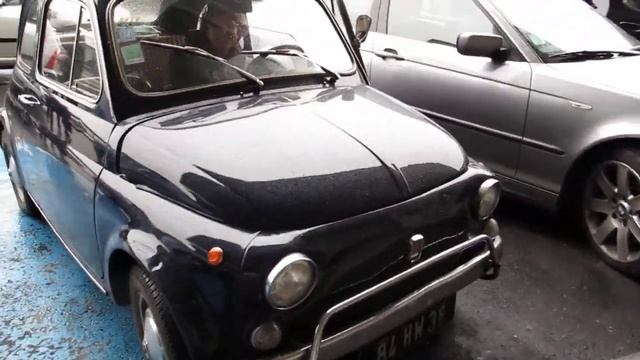 Fiat 500 a Paris CDG смотреть онлайн