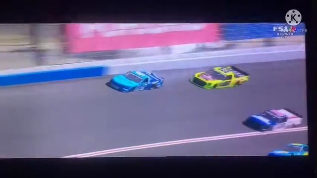 2022 NASCAR Camping World Truck Series Fr8 208 - Big One смотреть онлайн
