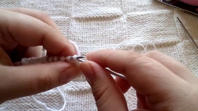 Мк узор чешуйки спицами. смотреть онлайн