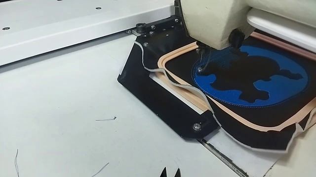 машинная вышивка