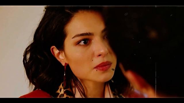 Melisa aslı pamuk | Cemre gür - you should see me in a crown • edit смотреть онлайн