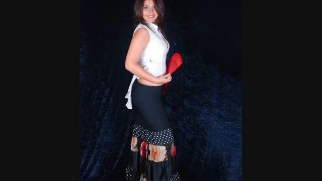 My performance of ' Mi Tierra' by Gloria Estefan смотреть онлайн