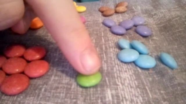 Nestle White Chocolate Smarties First Taste And Review смотреть онлайн