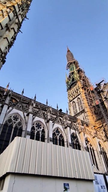 Cathédrale Notre-Dame de Rouen (3/24/2024)(2) смотреть онлайн