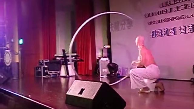 Танцы с обручем смотреть онлайн