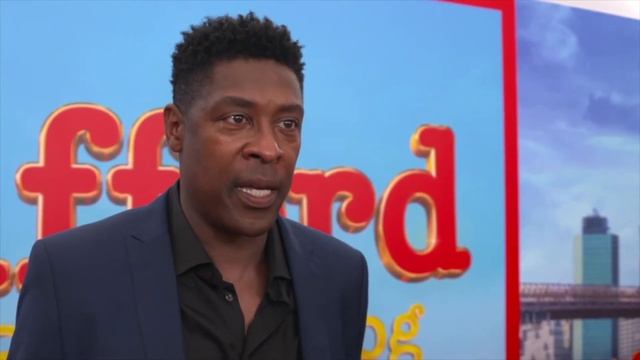 "Clifford The Big Red Dog" - New York Premiere Red Carpet Soundbites смотреть онлайн