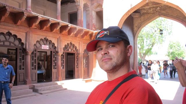 110511 Агра Індійські подорожі Агра (англ. Agra, гінді आगरा, урду آ گرہ ) смотреть онлайн