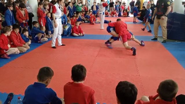 Самбо полуфинал 42кг 2012год рождения