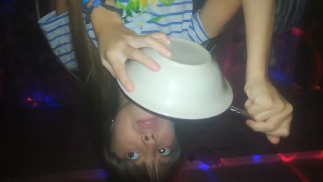 2 часть ем суп щи ждите поездку на струсиную ферму смотреть онлайн