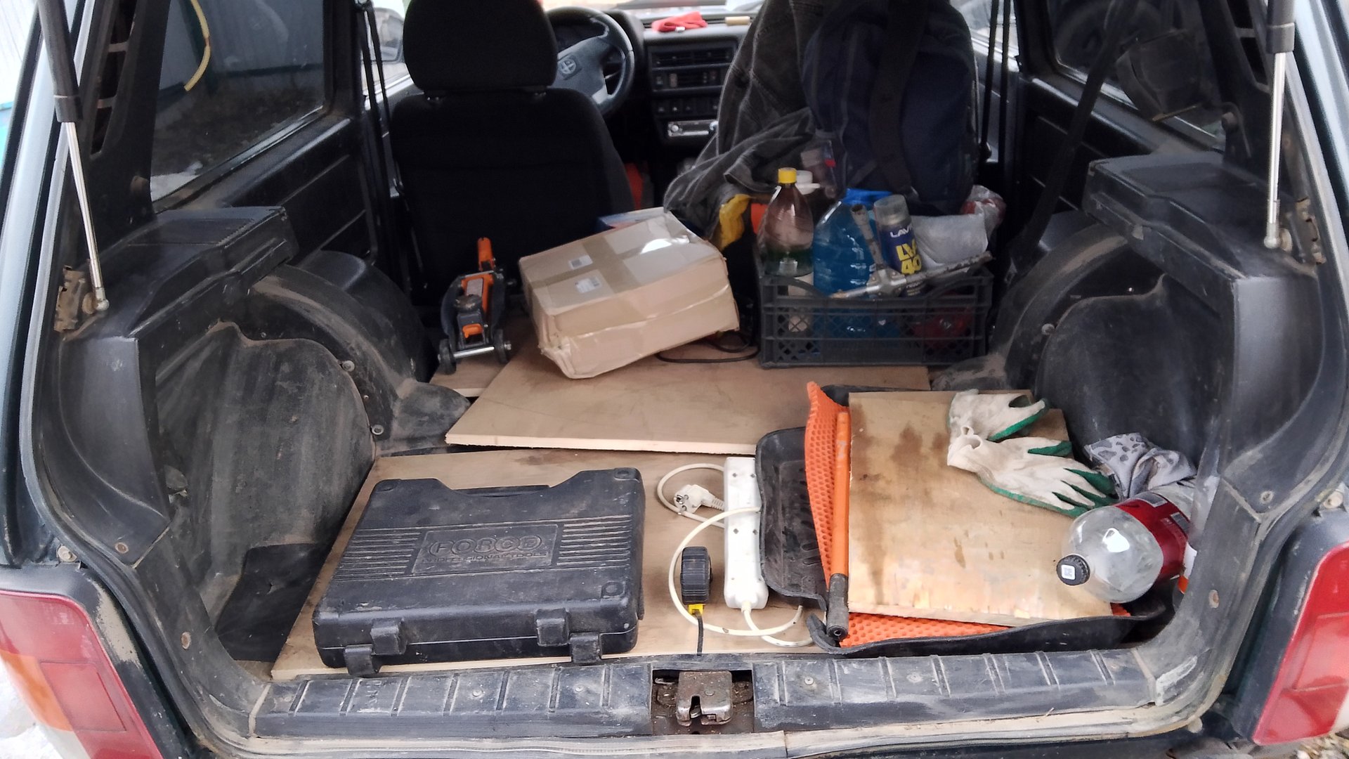 Нива фургон приходит на смену УАЗ фургону. смотреть онлайн