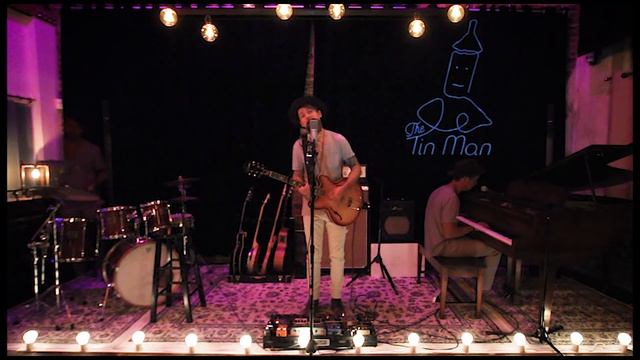 The Tin Man - Beautiful Gift (Live) смотреть онлайн