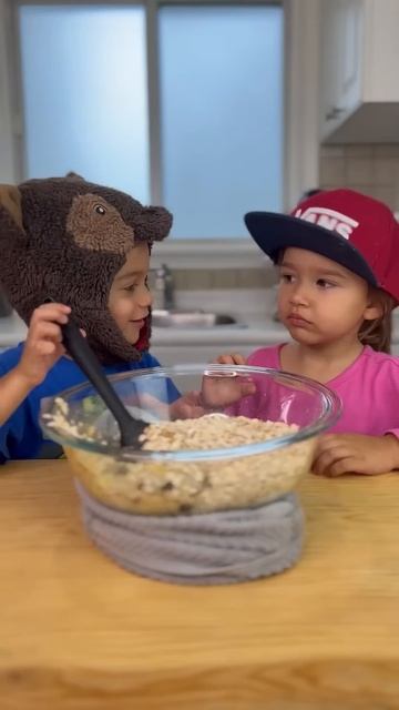 COOKIE DE BANANA COM AVEIA E GOTAS DE CHOCOLATE смотреть онлайн
