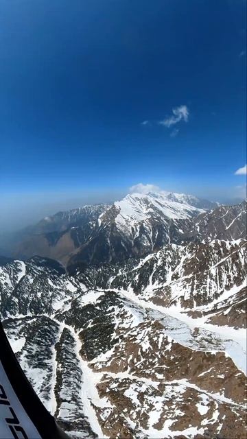 Гималаи весной.