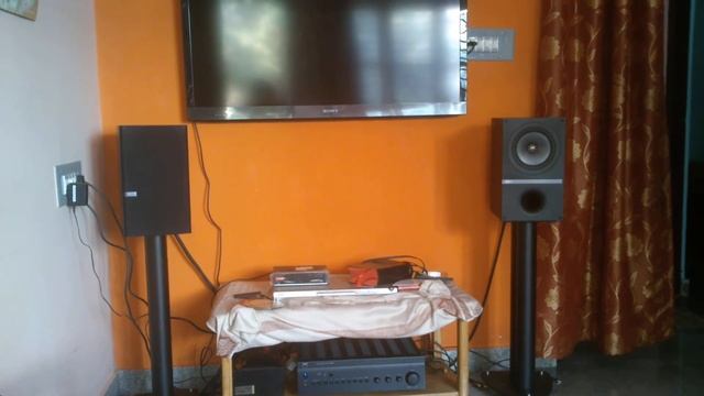 KEF Q300 with NAD C356BEE DAC Test. смотреть онлайн