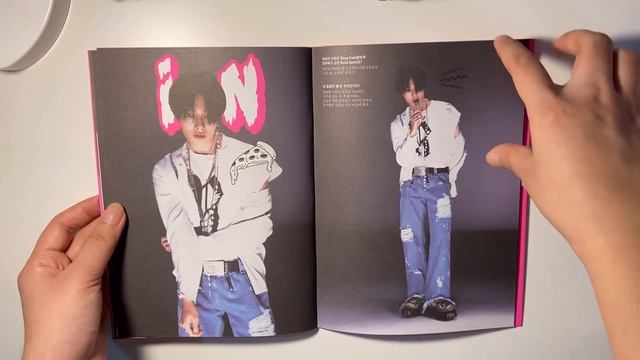 Unboxing Stray kids Mini album 樂-star album Headliner ver. | MookkySS смотреть онлайн