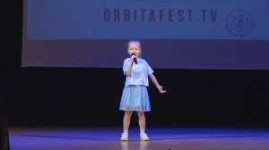 Храбрых Дарина «Облака - белогривые лошадки»