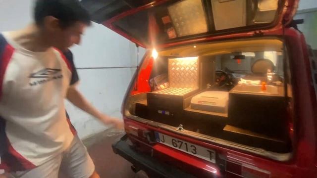 Checkin Lada Niva Camperized - English - Advantura смотреть онлайн