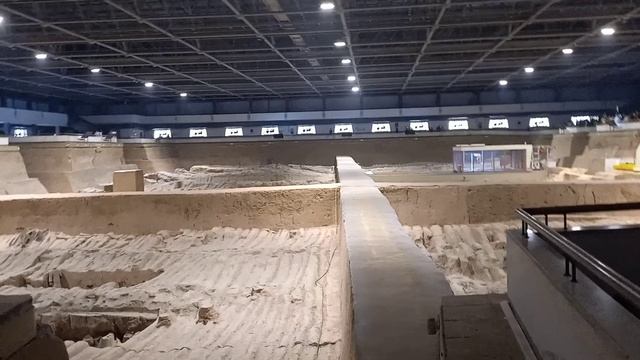 Сиань.Китай. Терракотовая армия. Гробница Ци Ши Хуан Ди.