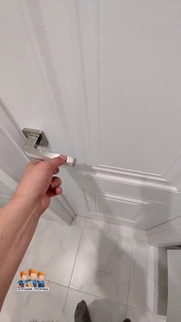 Стык двух напольных покрытий #порог #ремонтчебоксары #ремонтквартирчебоксары #ламинатчебоксары смотреть онлайн