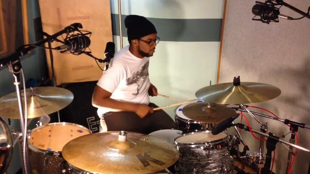 People with Instruments Live in Studio Complete смотреть онлайн