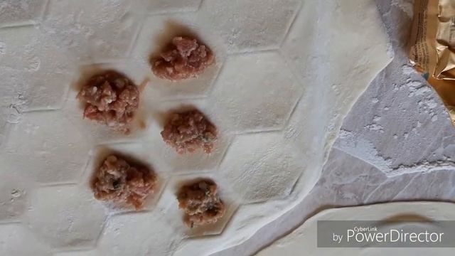Pilmeni смотреть онлайн