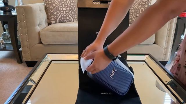 YSL Camera Bag Navy Blue Unboxing смотреть онлайн