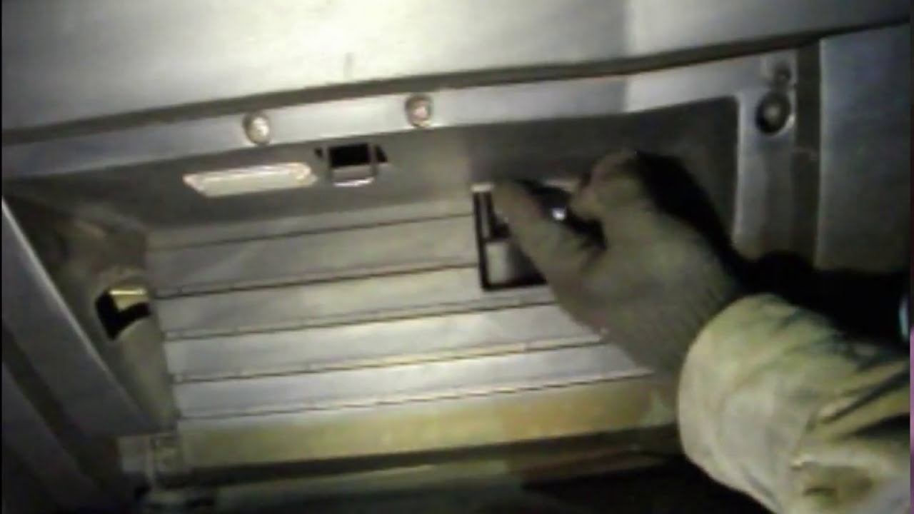 замена салонного фильтра Актион +кат№ смотреть онлайн