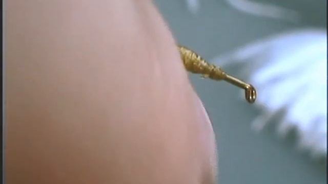 Hydropsyche Caddis Larva fly tying video by Shane Stalcup смотреть онлайн