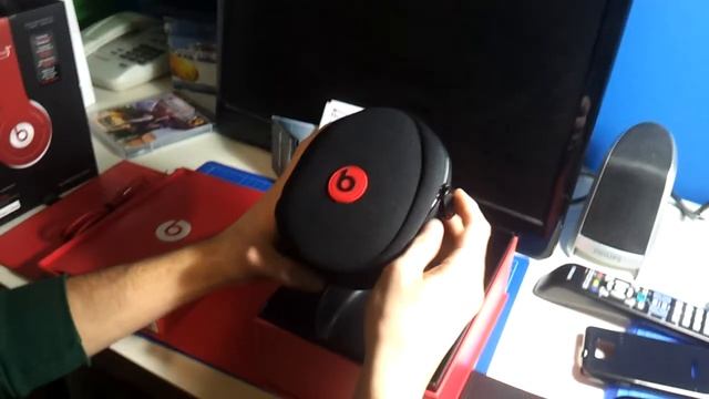 unboxing cuffie monster beats by dr.dree SOLO HD red смотреть онлайн