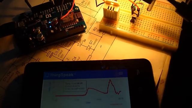 WeMosD1 with DHT22 & more DS18B20 on ThingSpeak channel смотреть онлайн