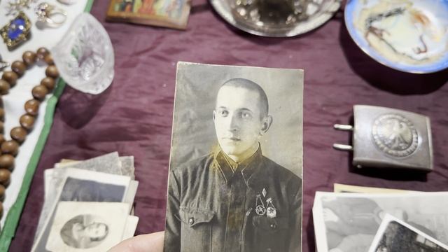 БЛОШИНЫЙ РЫНОК. МНОГО АНТИКВАРИАТА И ИНТЕРЕСНЫХ ВЕЩЕЙ. смотреть онлайн