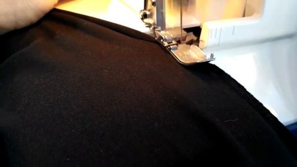 шов рулик оверлок Brother