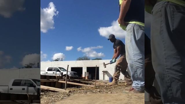 Work... Hammer in Concrete Pins!!!! смотреть онлайн