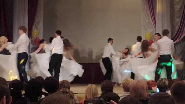 ВЫПУСКНОЙ ВАЛЬС