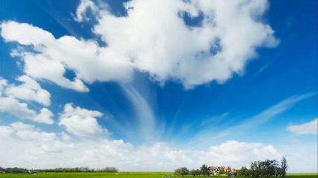 l'homme qui suivait les nuages смотреть онлайн