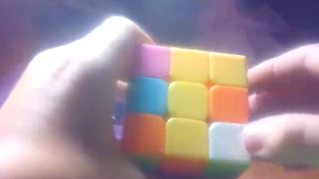 Сборка кубика Рубика 3 на 3-первый слой смотреть онлайн