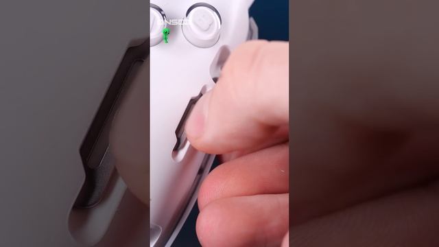 Премиум геймпад ARDOR GAMING x Flydigi Apex 4 смотреть онлайн